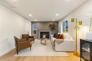 4709 NE 18th St, Renton, WA 98059 - Photo 11