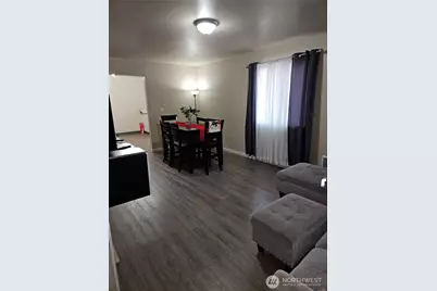 9638 D Street E, Tacoma, WA 98445 - Photo 17