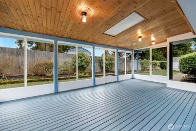 4214 NE 2nd Street, Renton, WA 98059 - Photo 7