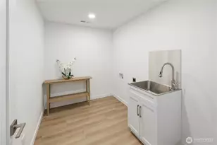 15604 48th Pl W, Edmonds, WA 98026 - Photo 25