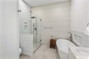 15604 48th Pl W, Edmonds, WA 98026 - Photo 17