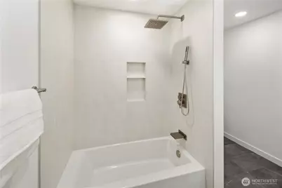 15604 48th Pl W, Edmonds, WA 98026 - Photo 23