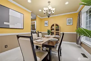 842 208th Ave NE, Sammamish, WA 98074 - Photo 7