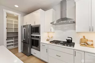 18585 Sawgrass Dr NE, Poulsbo, WA 98370 - Photo 17