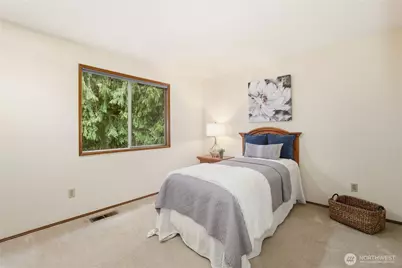 23038 NE 19th Drive, Sammamish, WA 98074 - Photo 27