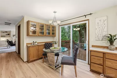 23038 NE 19th Drive, Sammamish, WA 98074 - Photo 13