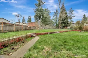 7313 228th St SW, Mountlake Terrace, WA 98043 - Photo 35