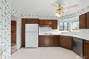 2305 Brashem Ave, Bremerton, WA 98310 - Photo 7