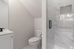 429 Legion Dr, Everett, WA 98201 - Photo 15