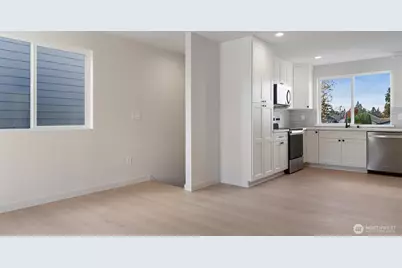 429 Legion Drive #C, Everett, WA 98201 - Photo 7