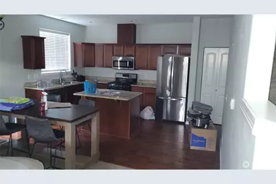 17817 111th Street Ct E, Bonney Lake, WA 98391 - Photo 3