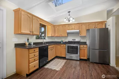 7426 139th Place NE, Redmond, WA 98052 - Photo 5