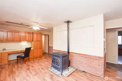 1407 Cedar Avenue, Marysville, WA 98270 - Photo 3