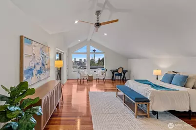 1203 5th Avenue N, Seattle, WA 98109 - Photo 25