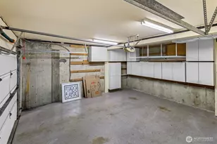 1203 5th Ave N, Seattle, WA 98109 - Photo 35