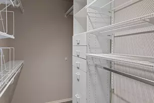 1203 5th Ave N, Seattle, WA 98109 - Photo 17