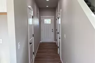 3701 W E St, Bremerton, WA 98312 - Photo 5