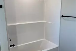 3701 W E St, Bremerton, WA 98312 - Photo 11