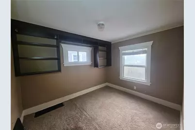 2726 S 14th Street, Tacoma, WA 98405 - Photo 9