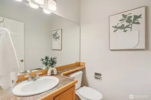 13017 NE 182nd Pl, Bothell, WA 98011 - Photo 11