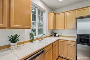 13017 NE 182nd Pl, Bothell, WA 98011 - Photo 5