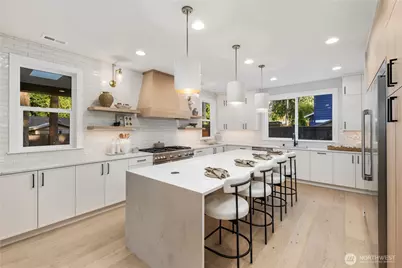 12206 NE 61st Street, Kirkland, WA 98033 - Photo 9