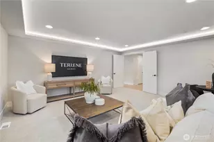 12206 NE 61st St, Kirkland, WA 98033 - Photo 29