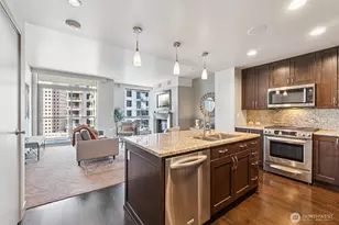 10650 NE 9th Pl, Bellevue, WA 98004 - Photo 9