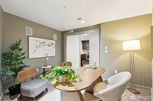 10650 NE 9th Pl, Bellevue, WA 98004 - Photo 13