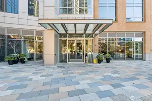 10650 NE 9th Pl, Bellevue, WA 98004 - Photo 31