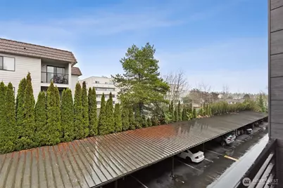 11300 1st Avenue NE #217, Seattle, WA 98125 - Photo 17