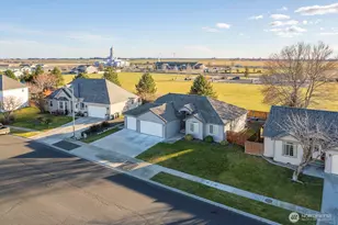 225 E Inglewood Dr, Moses Lake, WA 98837 - Photo 29