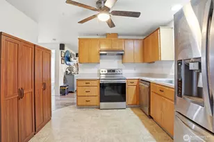 1040 Ashland, Kalama, WA 98625 - Photo 9