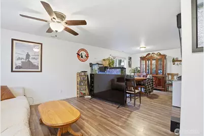 1040 Ashland, Kalama, WA 98625 - Photo 7