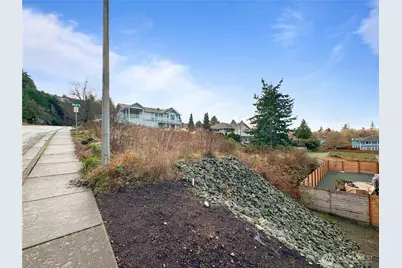 1810 Kansas Avenue, Anacortes, WA 98221 - Photo 1