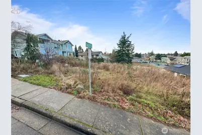 1810 Kansas Avenue, Anacortes, WA 98221 - Photo 3