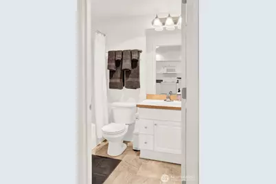 3318 30th Avenue SW #B404, Seattle, WA 98126 - Photo 9