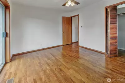 220 4th Avenue SW, Puyallup, WA 98371 - Photo 23