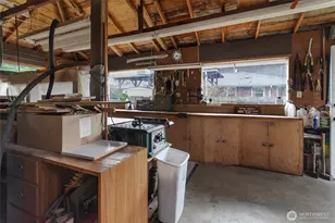 220 4th Ave SW, Puyallup, WA 98371 - Photo 9