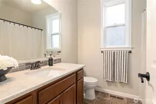 2307 40th Ave SE, Puyallup, WA 98374 - Photo 5