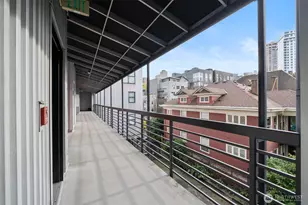 615 E Pike St, Seattle, WA 98122 - Photo 25