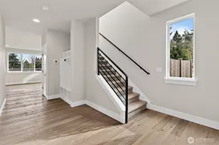 18510 Meridian Ave SE, Bothell, WA 98012 - Photo 3