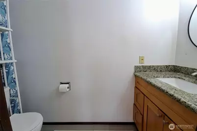 12421 74th Lane #18, Seattle, WA 98178 - Photo 11