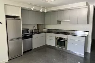 501 Roy St, Seattle, WA 98109 - Photo 15