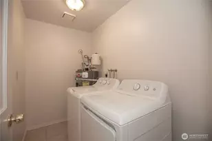 1700 Lake Park Dr SW, Tumwater, WA 98512 - Photo 11