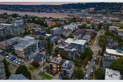 1002 5th Avenue N, Seattle, WA 98109 - Photo 39