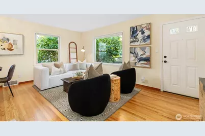 8625 35th Avenue SW, Seattle, WA 98126 - Photo 3