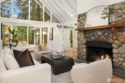 17050 37th Avenue NE, Lake Forest Park, WA 98155 - Photo 3