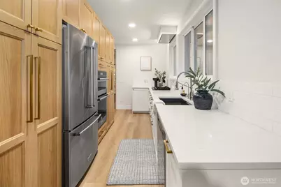 17050 37th Avenue NE, Lake Forest Park, WA 98155 - Photo 11