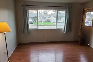 2830 Colorado St, Longview, WA 98632 - Photo 3